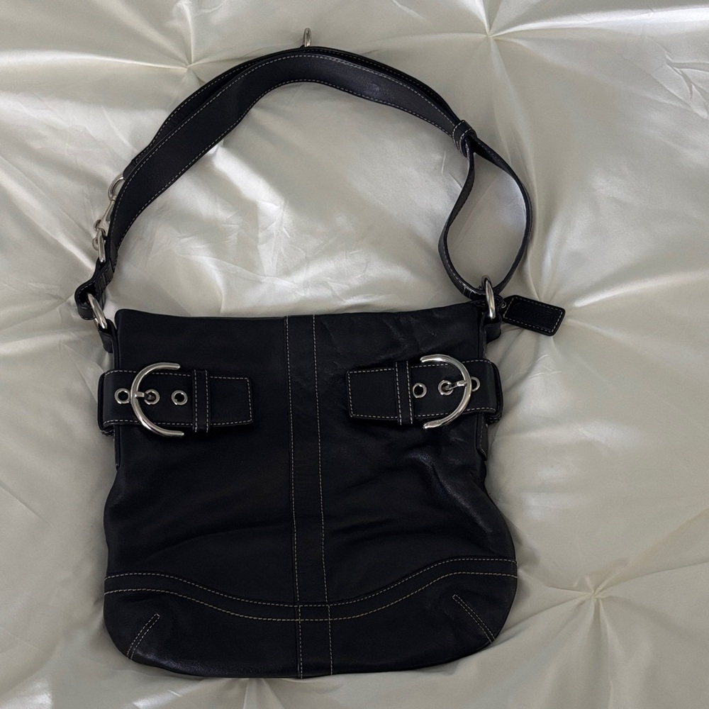 Coach adjustable strap Black Leather Messenger Shoulder Bag with Buckle Accents